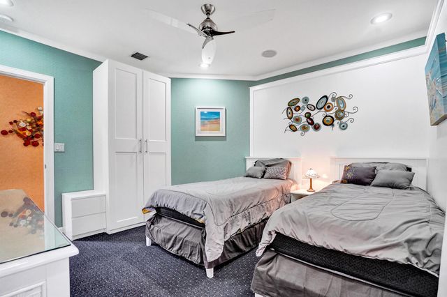 600 Circle Drive, Pompano Beach, FL 33062