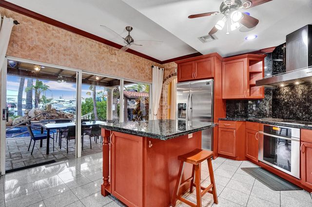 600 Circle Drive, Pompano Beach, FL 33062