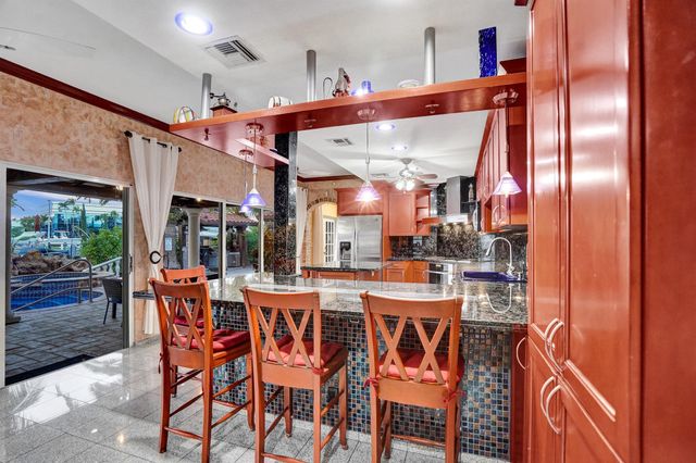 600 Circle Drive, Pompano Beach, FL 33062