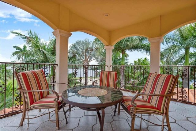 600 Circle Drive, Pompano Beach, FL 33062