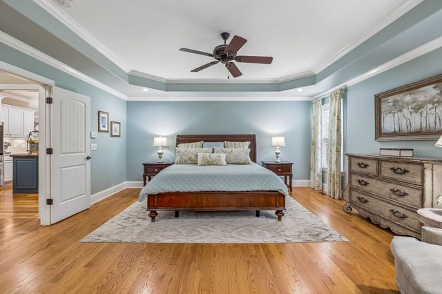 1007 Atchley Ct, Hendersonville, TN 37075