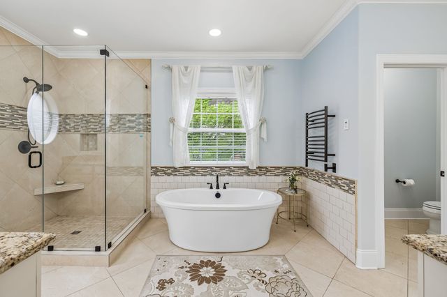 1007 Atchley Ct, Hendersonville, TN 37075