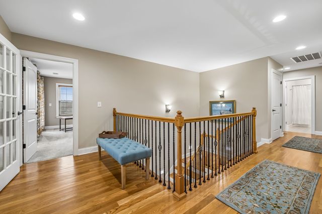 1007 Atchley Ct, Hendersonville, TN 37075