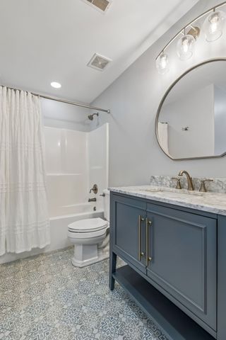 1007 Atchley Ct, Hendersonville, TN 37075