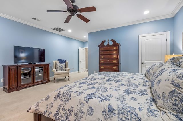 1007 Atchley Ct, Hendersonville, TN 37075