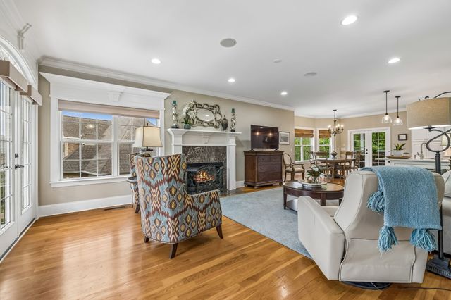 1007 Atchley Ct, Hendersonville, TN 37075