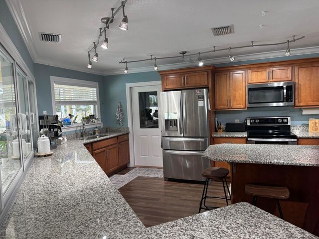 2139 SW 22nd Circle N, Okeechobee, FL 34974