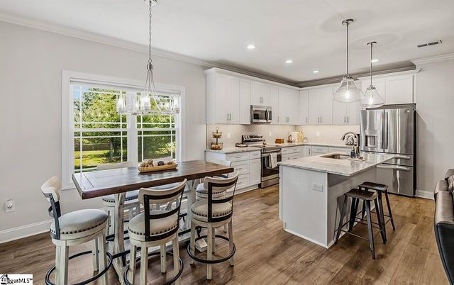 136 Shadecrest Drive, Mauldin, SC 29662