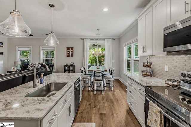 136 Shadecrest Drive, Mauldin, SC 29662
