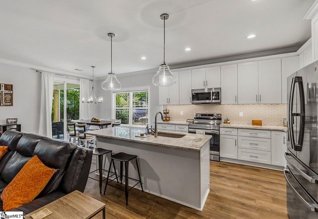 136 Shadecrest Drive, Mauldin, SC 29662