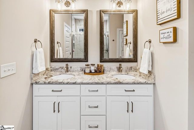 136 Shadecrest Drive, Mauldin, SC 29662