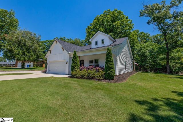 136 Shadecrest Drive, Mauldin, SC 29662