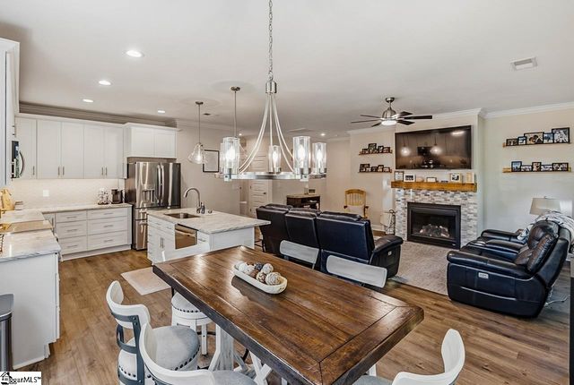 136 Shadecrest Drive, Mauldin, SC 29662