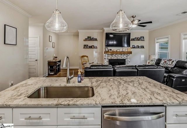 136 Shadecrest Drive, Mauldin, SC 29662