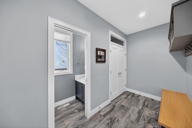 4933 Riley Lane SW, Rochester, MN 55902