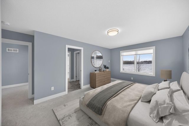 4933 Riley Lane SW, Rochester, MN 55902