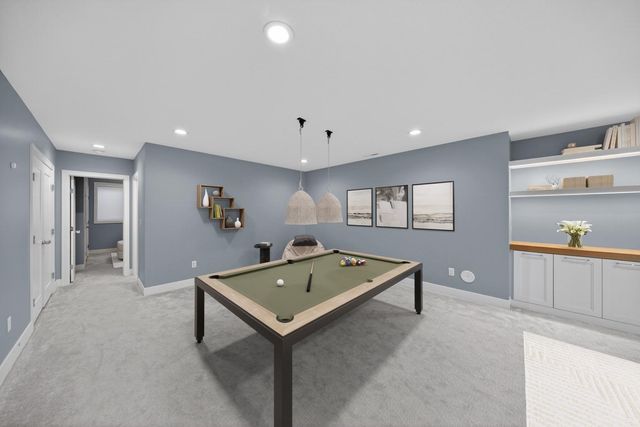 4933 Riley Lane SW, Rochester, MN 55902