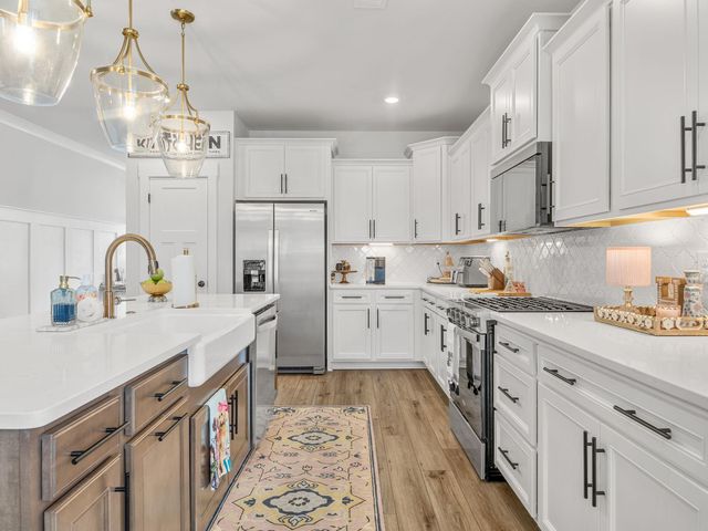 303 Eskdale Road, Simpsonville, SC 29681