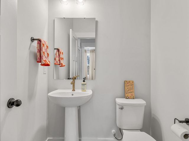 303 Eskdale Road, Simpsonville, SC 29681