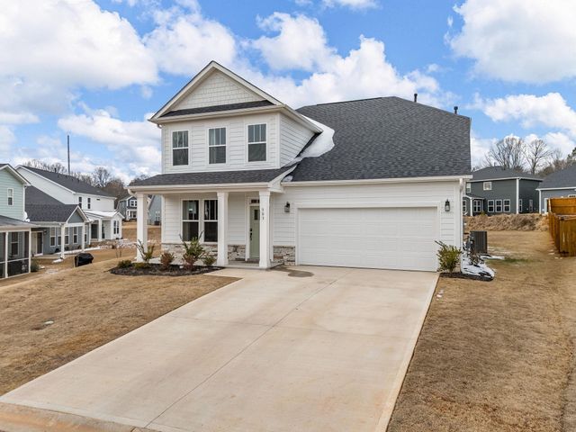303 Eskdale Road, Simpsonville, SC 29681