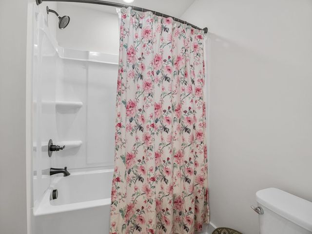 303 Eskdale Road, Simpsonville, SC 29681