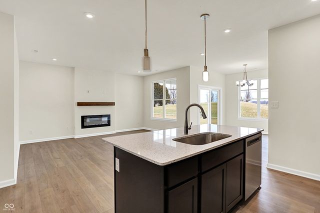 1627 Clover Crossing Drive, Greenfield, IN 46140