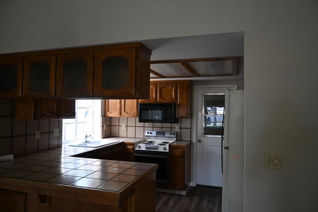 1545 Mayflower Way, Clovis, CA 93612