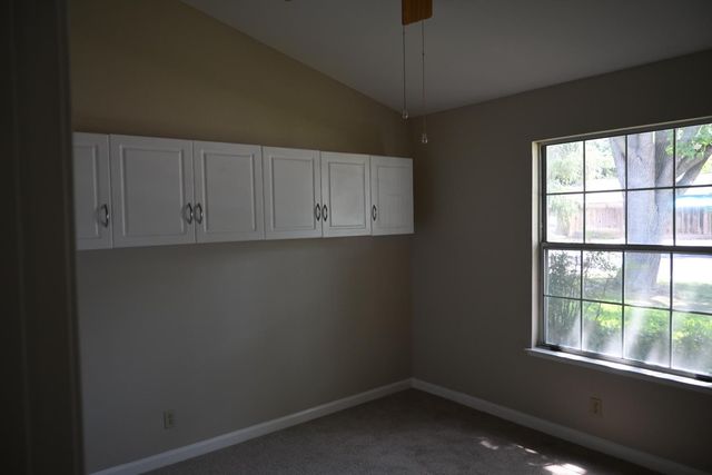 1545 Mayflower Way, Clovis, CA 93612