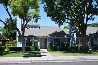1545 Mayflower Way, Clovis, CA 93612