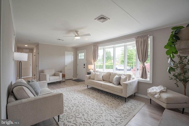 104 ELMWOOD RD, Fairless Hills, PA 19030