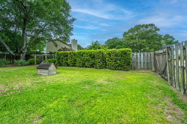 1383 Downsberry Drive, Mount Pleasant, SC 29466