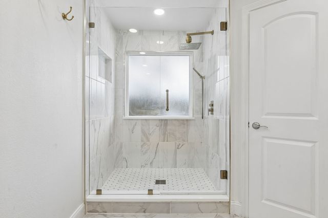 7118 Canongate Drive, Dallas, TX 75248