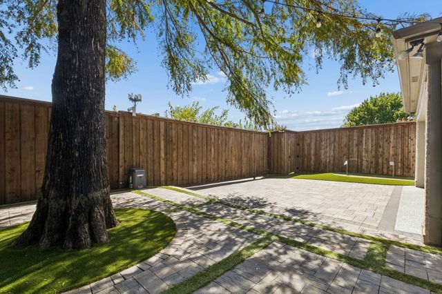 7118 Canongate Drive, Dallas, TX 75248