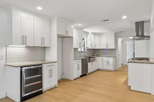 7118 Canongate Drive, Dallas, TX 75248