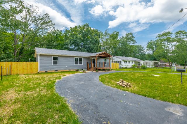 8430 Springfield Road, Soddy Daisy, TN 37379