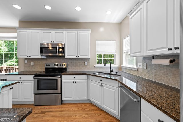 210 Jefferson Woods Drive, Peachtree City, GA 30269