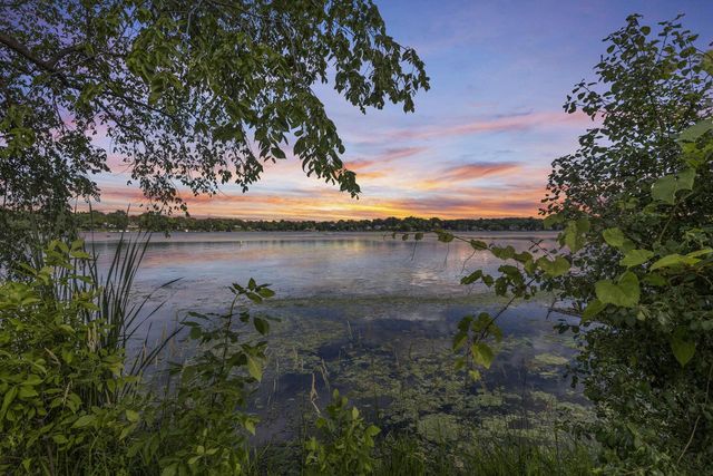 7110 N Tichigan ROAD, Waterford, WI 53185