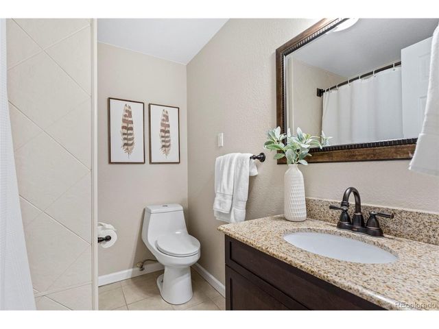 6317 W 71st Ave, Arvada, CO 80003