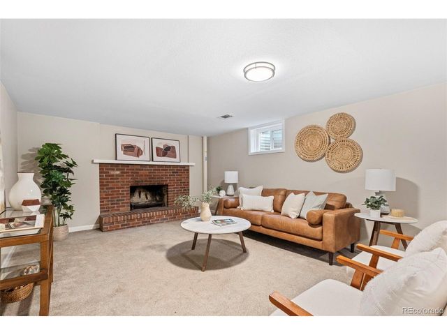 6317 W 71st Ave, Arvada, CO 80003