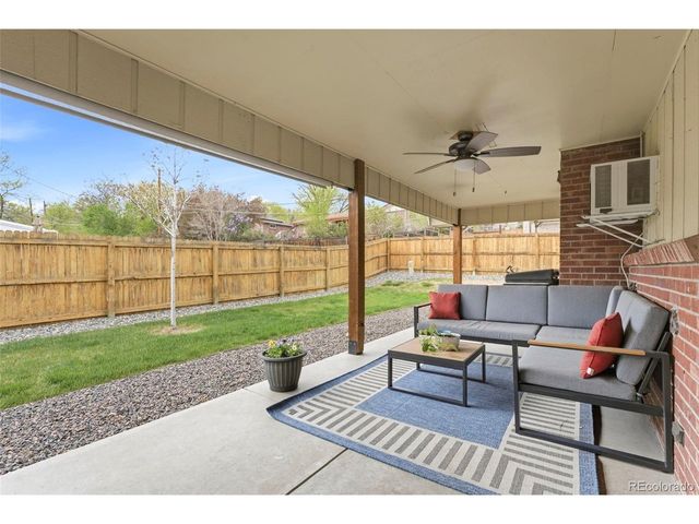 6317 W 71st Ave, Arvada, CO 80003
