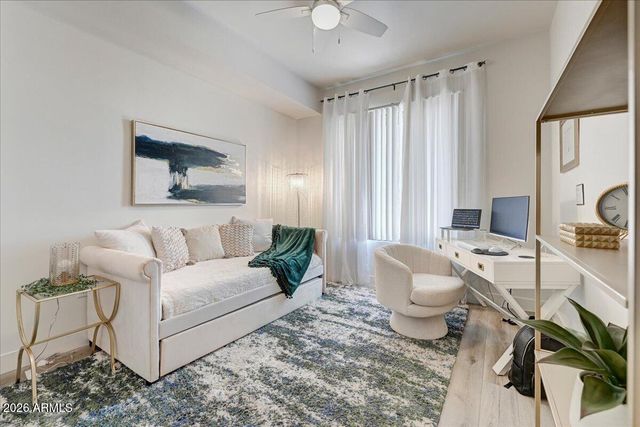 7300 E EARLL Drive 1013, Scottsdale, AZ 85251