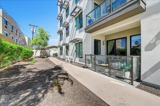 7300 E EARLL Drive 1013, Scottsdale, AZ 85251