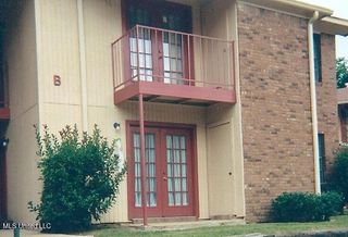 836 Riverview Drive, 15, Jackson, MS 39202