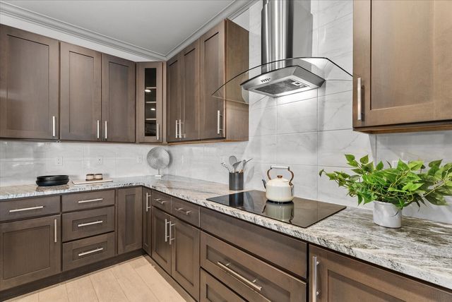 702 68th Avenue E, Fife, WA 98424