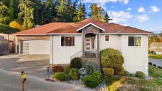 702 68th Avenue E, Fife, WA 98424