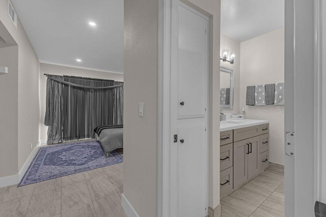 5803 Los Santos Drive 19, Palm Springs, CA 92264