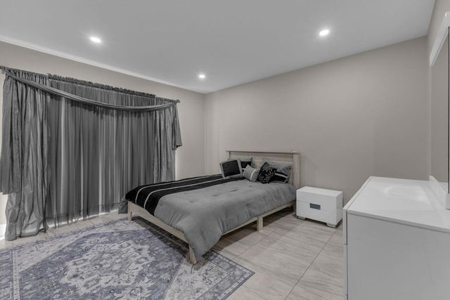 5803 Los Santos Drive 19, Palm Springs, CA 92264