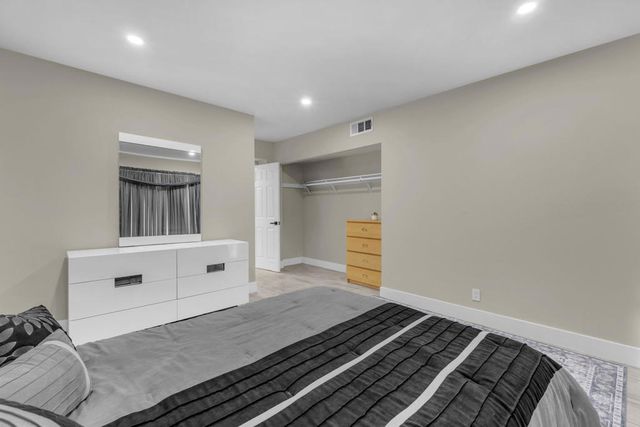 5803 Los Santos Drive 19, Palm Springs, CA 92264