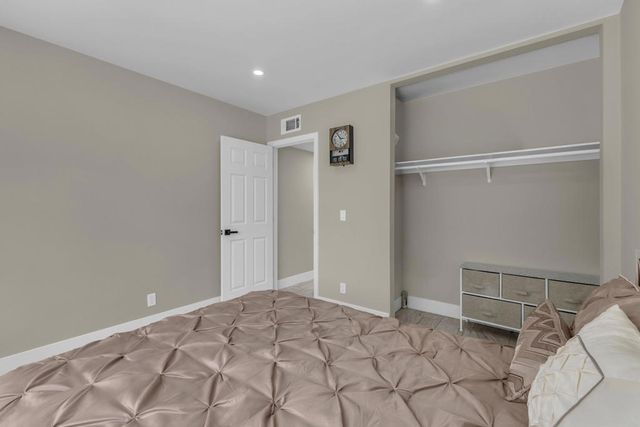 5803 Los Santos Drive 19, Palm Springs, CA 92264