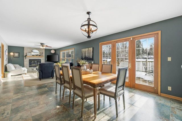 453 Deerwood COURT, Grafton, WI 53024